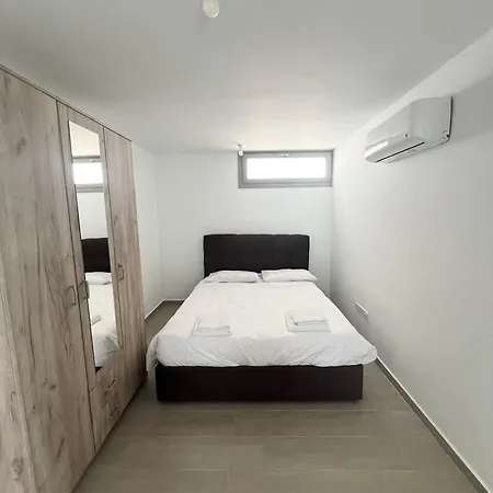 فيلة Hubstay - Seaview Oriana In Larnaca, 10 Min Walk To The