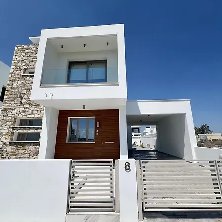 فيلة Hubstay - Seaview Oriana In Larnaca, 10 Min Walk To The لارنكا