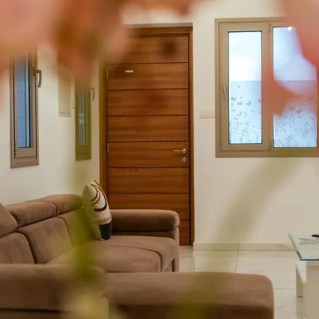 فيلة Hubstay - Seaview Oriana In Larnaca, 10 Min Walk To The *