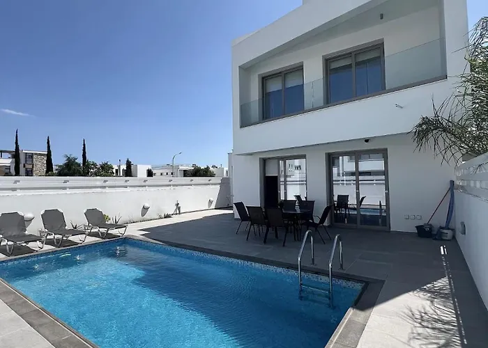 Prázdninový dům Hubstay - Seaview Oriana In Larnaca