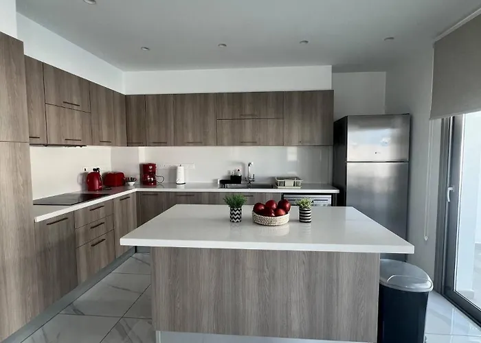 Prázdninový dům Hubstay - Seaview Oriana In Larnaca