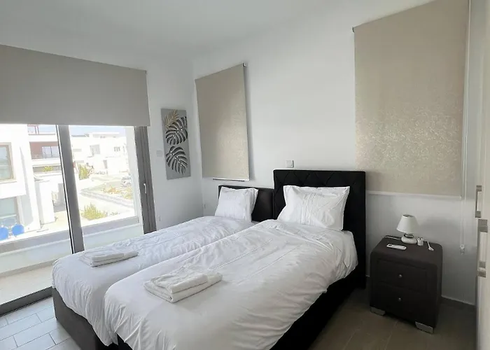 Hubstay - Seaview Oriana In Larnaca